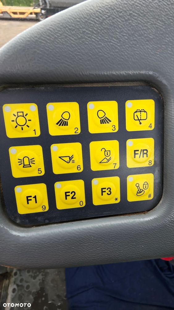 Volvo L30B L30 B - 16