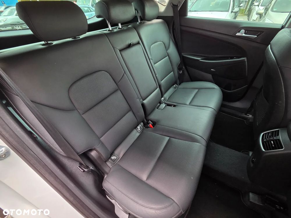 Hyundai Tucson blue 1.6 CRDi 2WD DCT Premium - 15