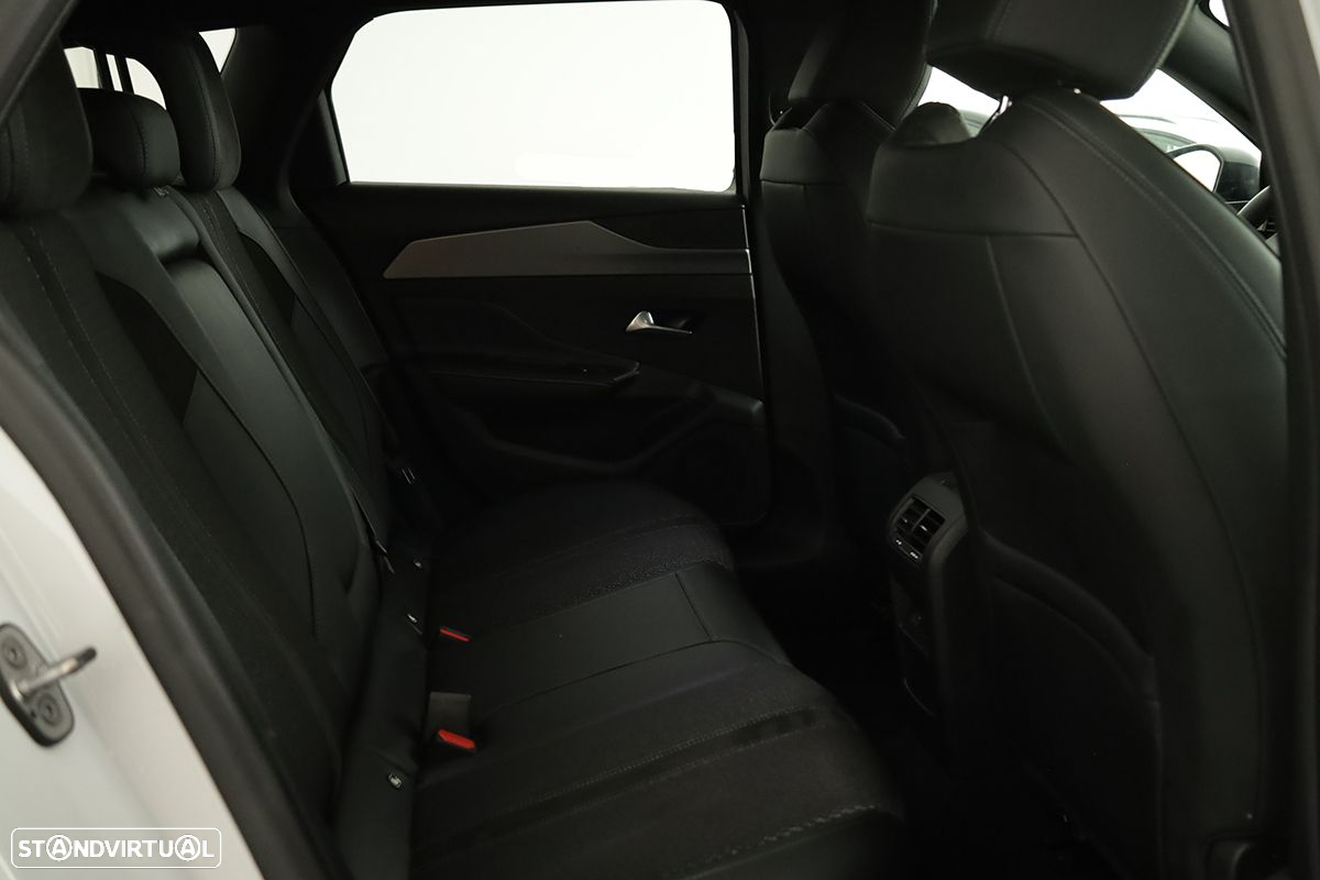 Peugeot 308 SW 1.2 PureTech GT EAT8 - 21