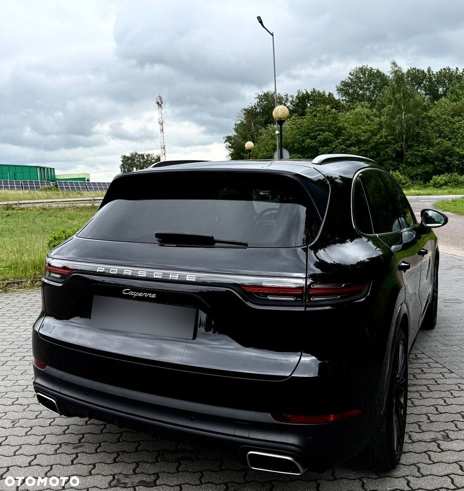 Porsche Cayenne - 6