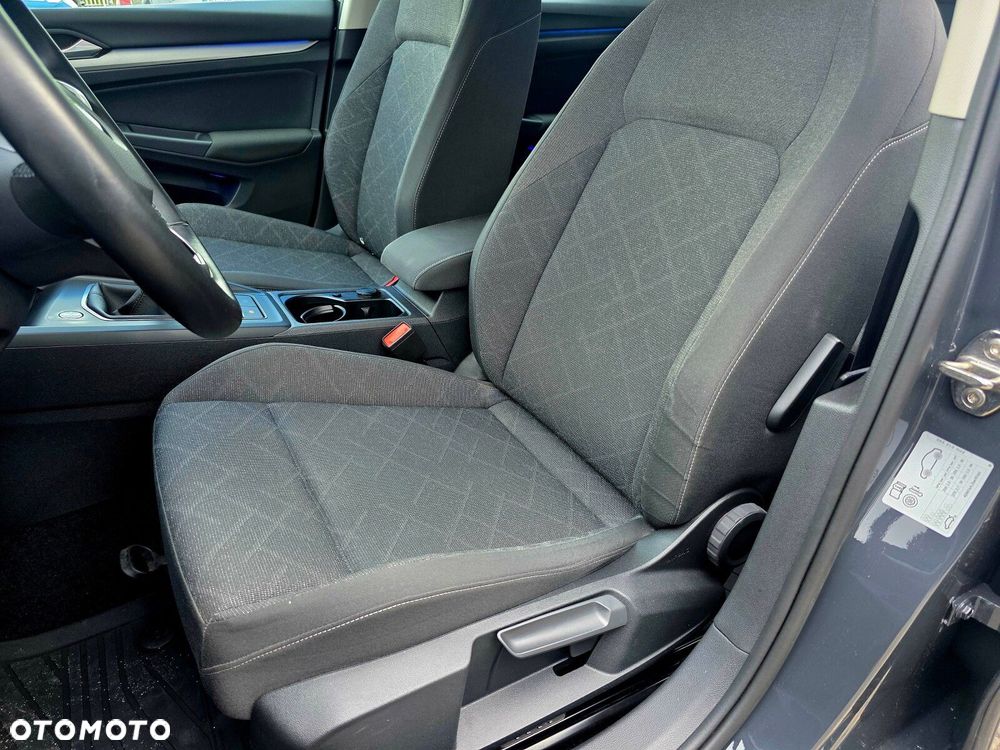 Volkswagen Golf 1.0 TSI Life - 23