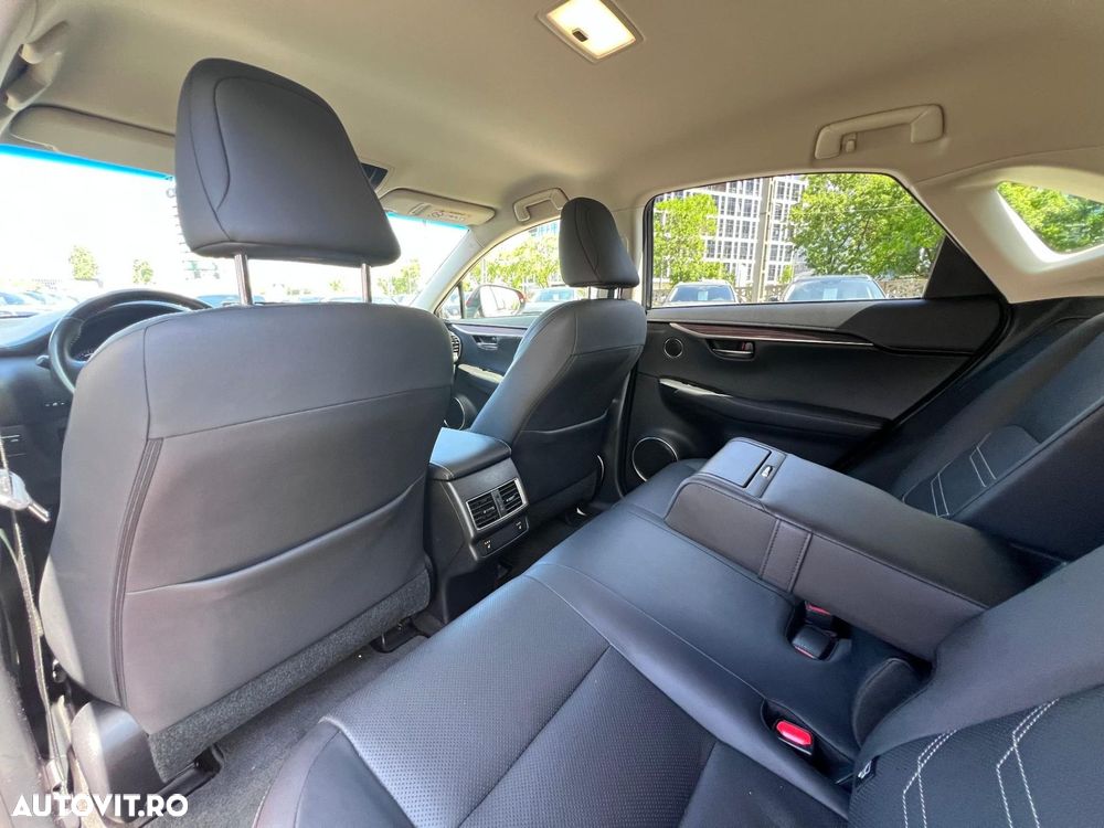 Lexus Seria NX - 16