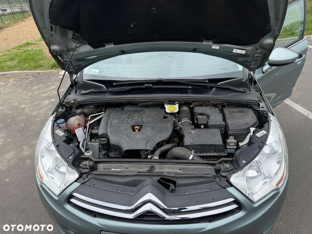 Citroën C4 2.0 HDi Exclusive - 16