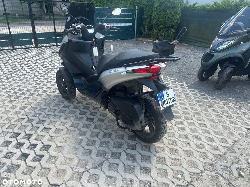 Piaggio MP-3 - 3