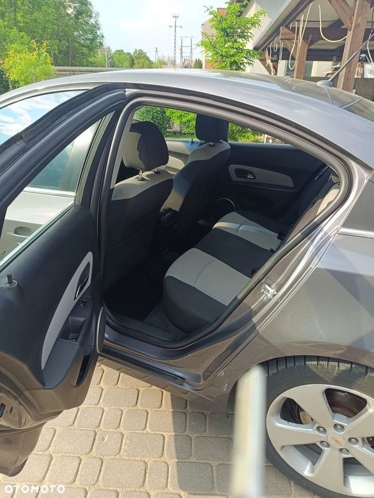 Chevrolet Cruze 1.8 LS (klm) - 5