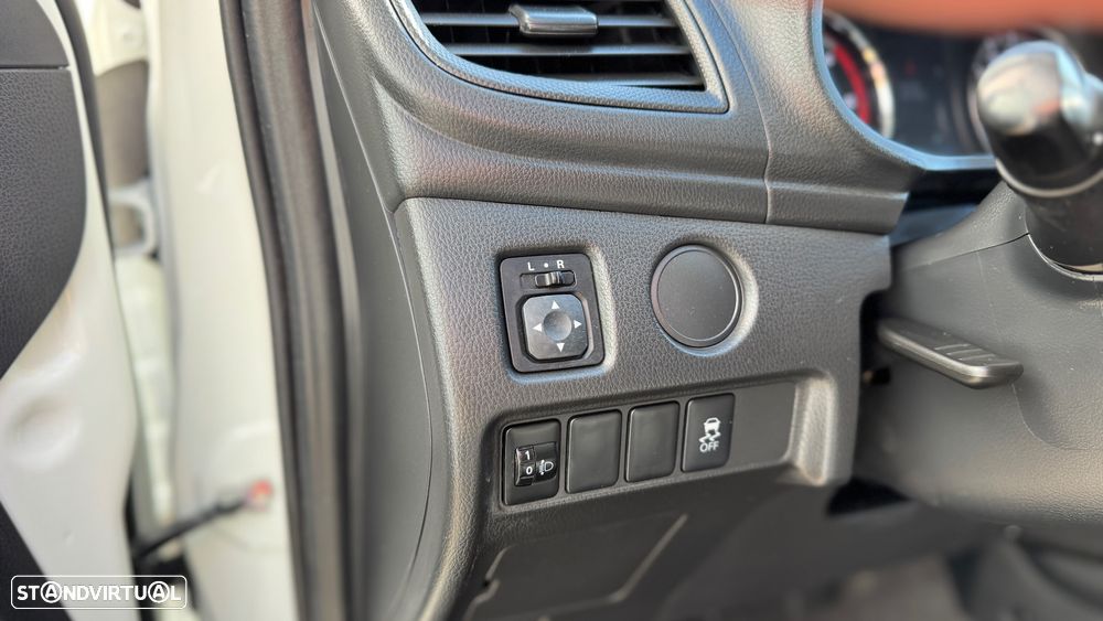 Mitsubishi L-200 Cabine dupla 4X2 - 22