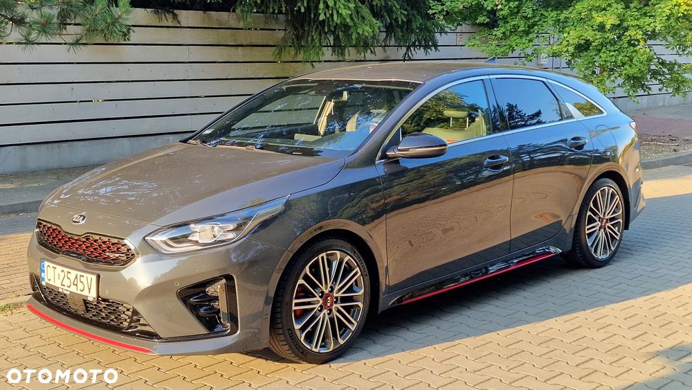 Kia ProCeed - 25