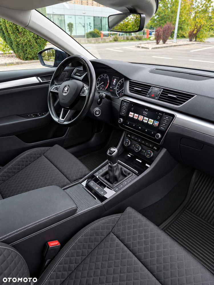 Skoda Superb 1.8 TSI Style - 11