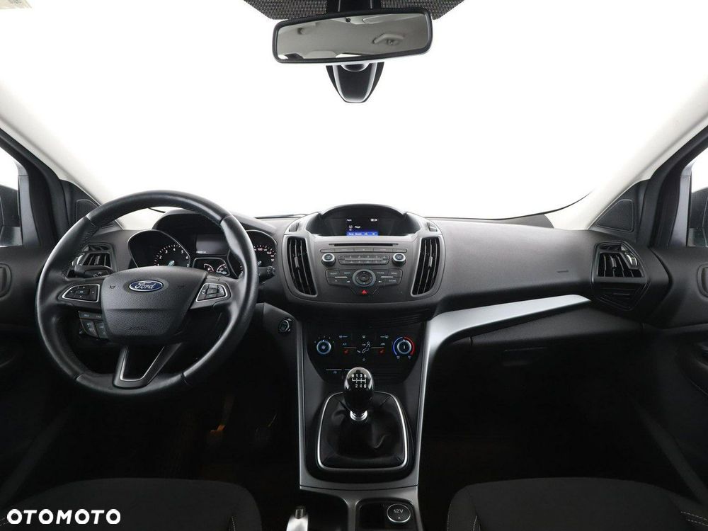 Ford Kuga 1.5 EcoBoost 2x4 Trend - 16