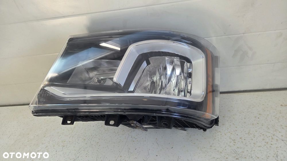 Lampa przednia reflektor full led Scania 2655848 - 2
