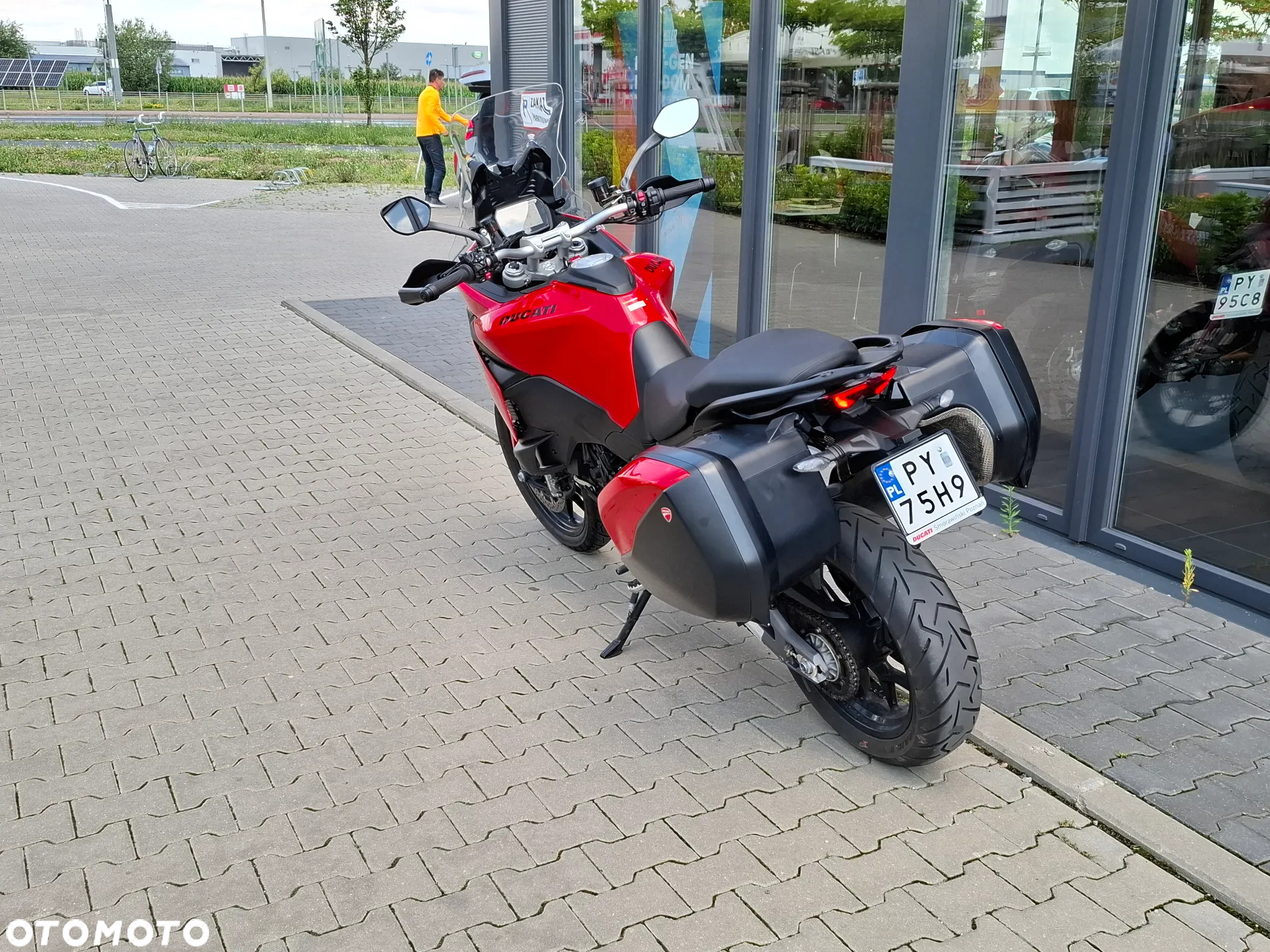 Ducati Multistrada - 10