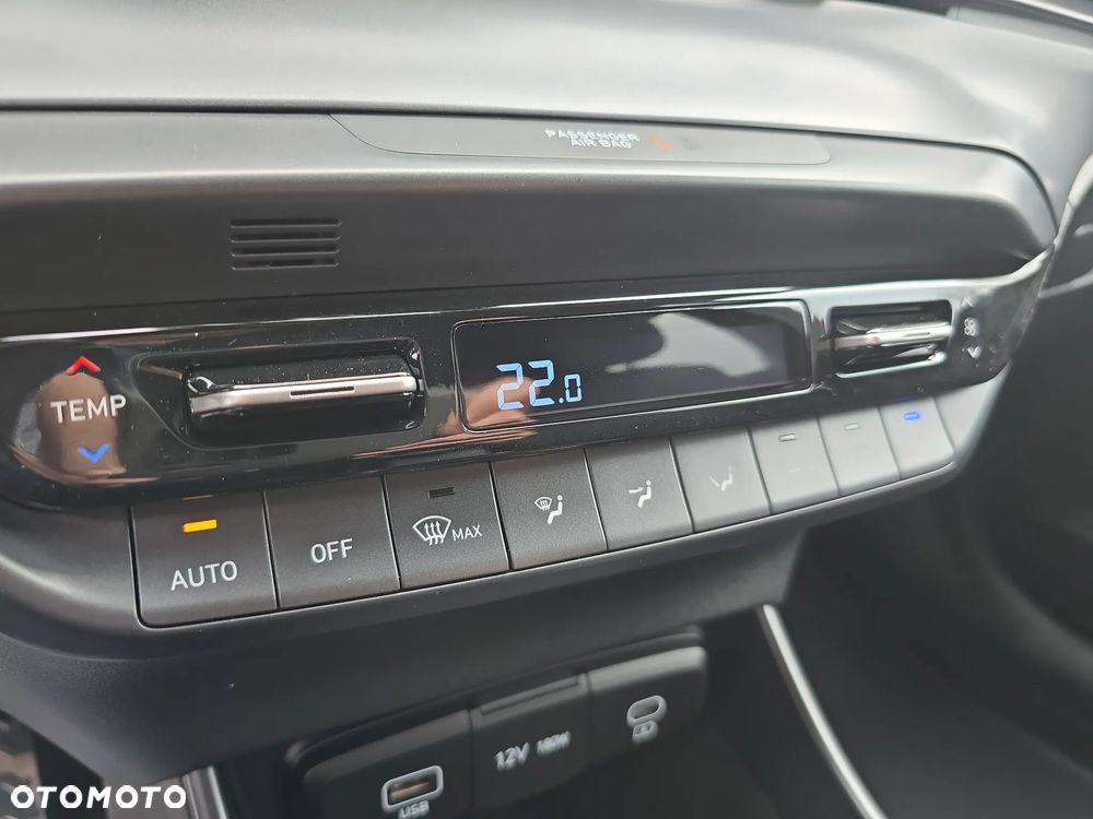 Hyundai Bayon 1.0 T-GDI Smart Black DCT - 19