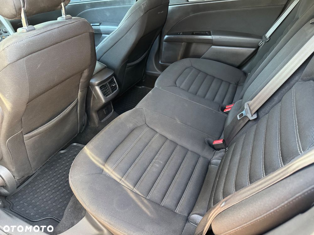 Ford Mondeo - 11