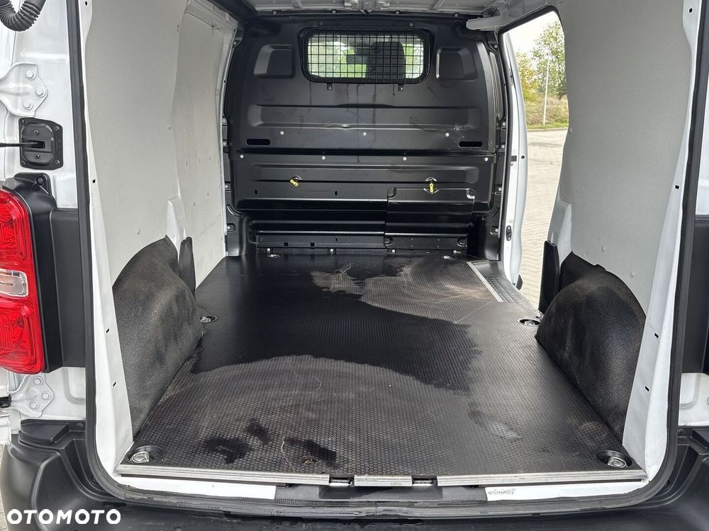 Toyota PROACE - 15
