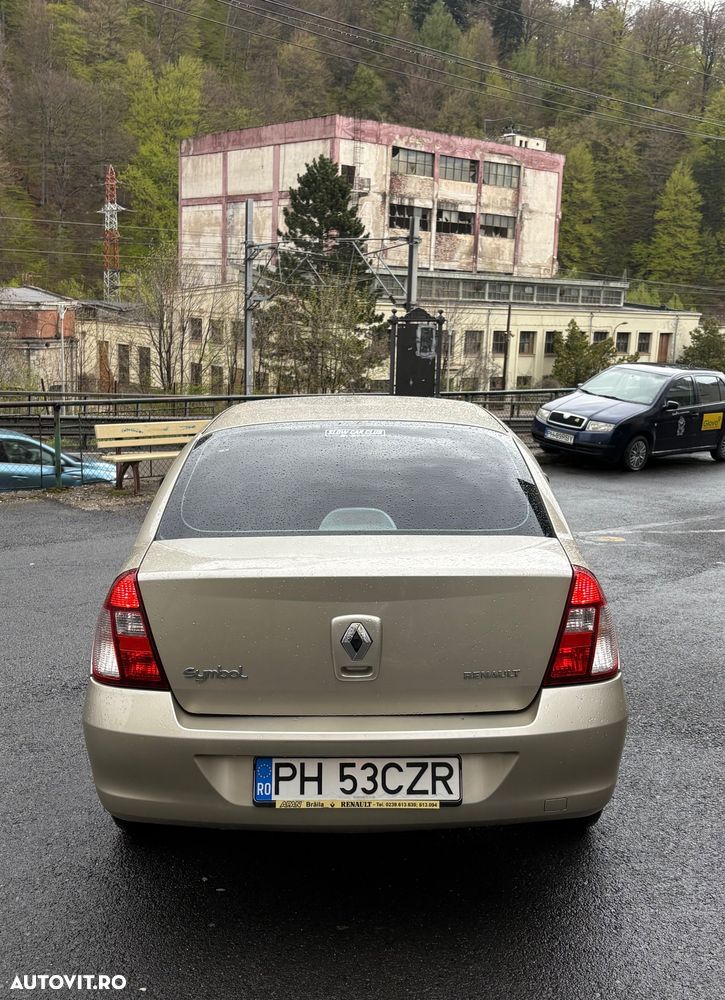 Renault Symbol - 4