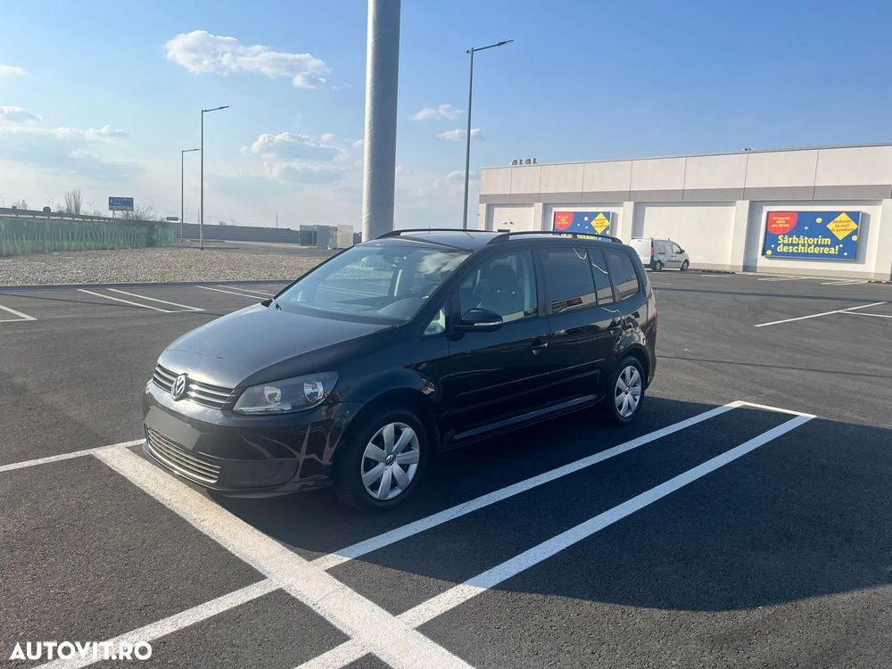 Volkswagen Touran - 3