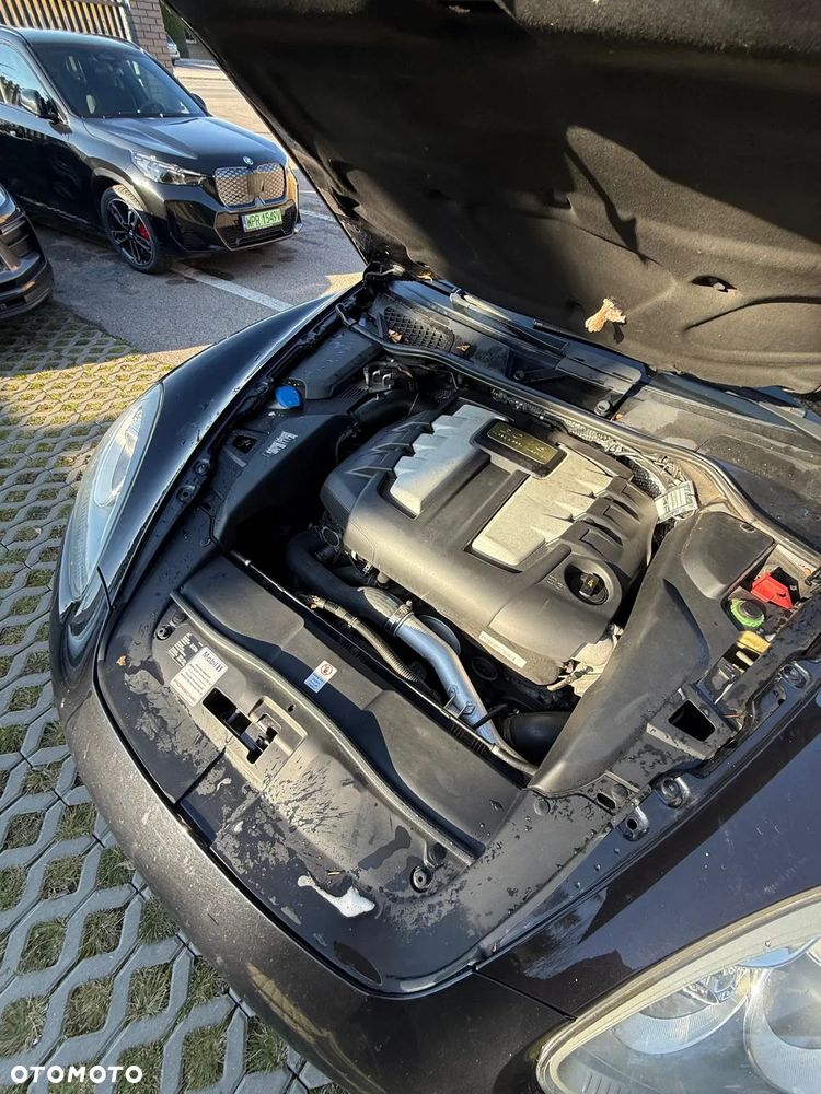 Porsche Cayenne - 20