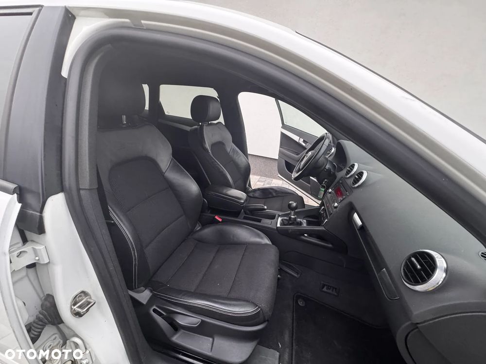 Audi A3 Sportback 2.0 TDI DPF Prime Line - 14