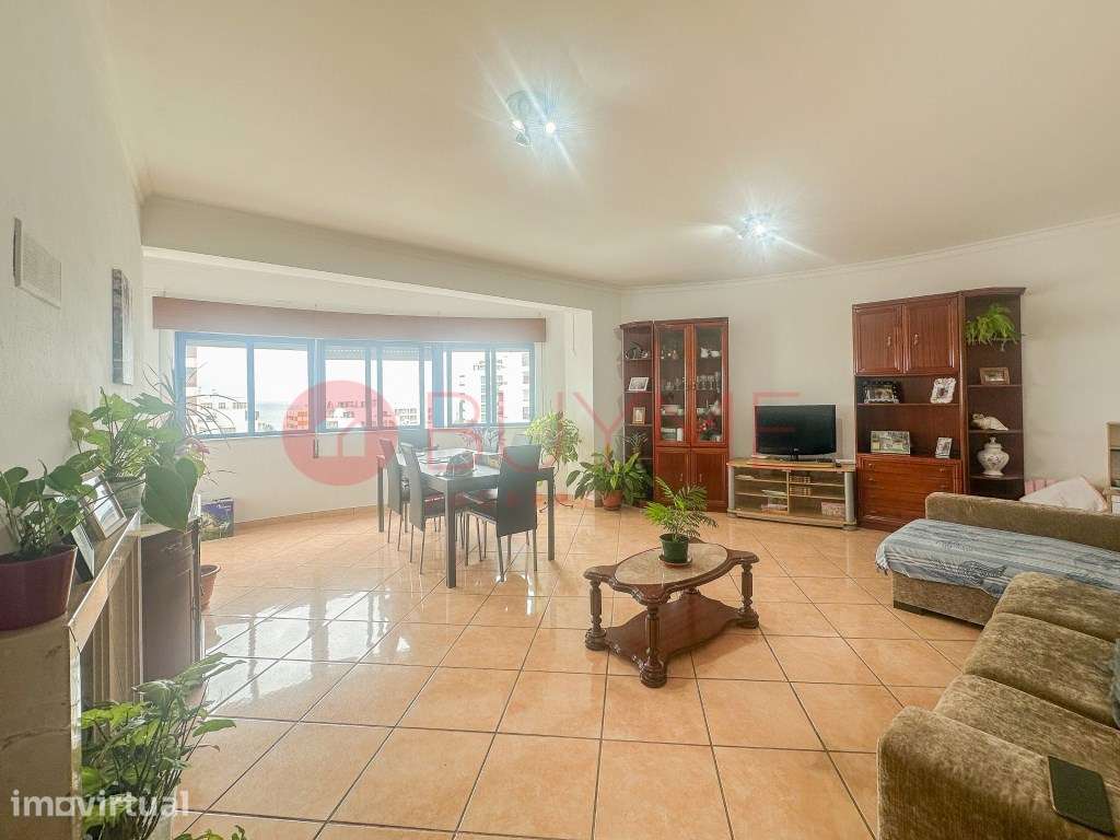 Apartamento T2 com vista mar - Quarteira - Grande imagem: 2/23