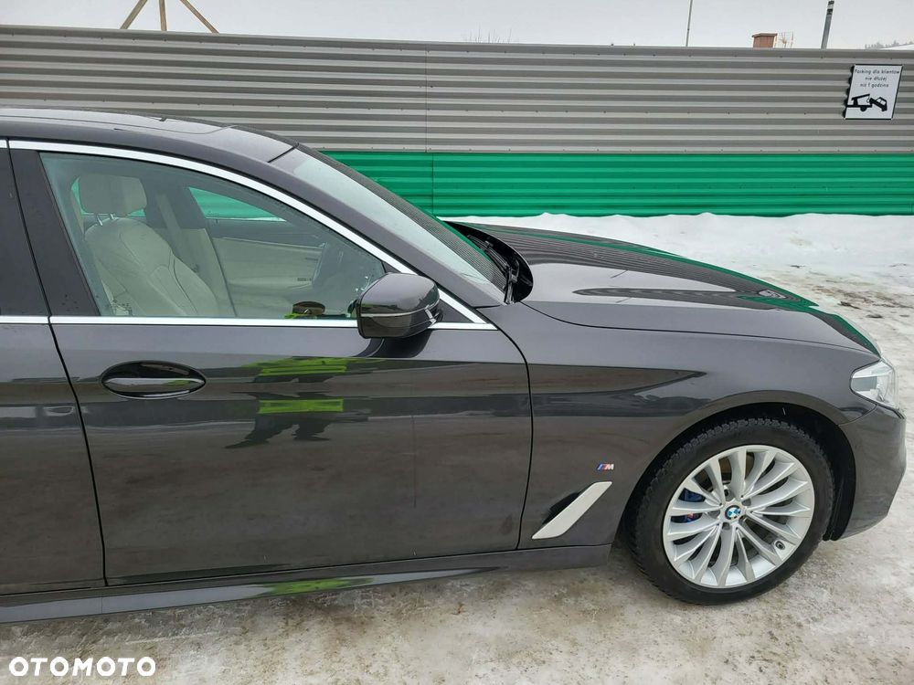 BMW Seria 5 530e iPerformance xDrive - 13