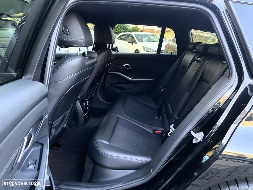 BMW 320 e Line Sport Auto - 44