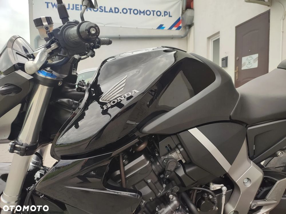 Honda CB - 10