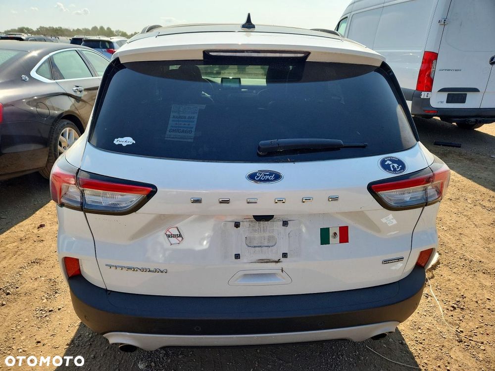 Ford Escape - 6