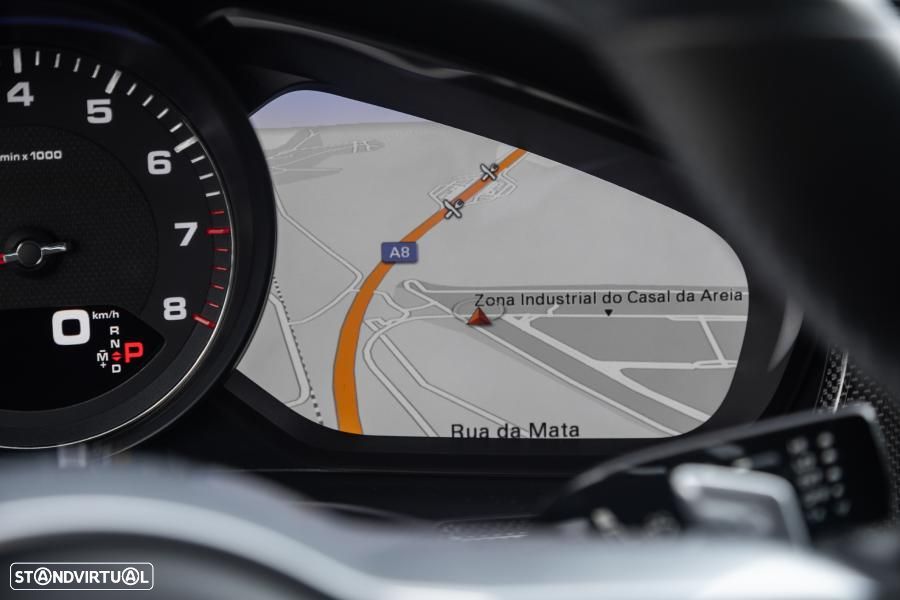 Porsche Panamera 4 S - 36