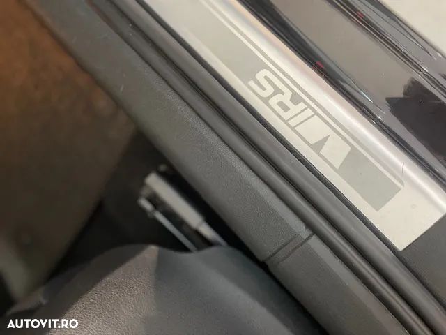 Skoda Octavia Combi Diesel 2.0 TDI DSG RS - 30