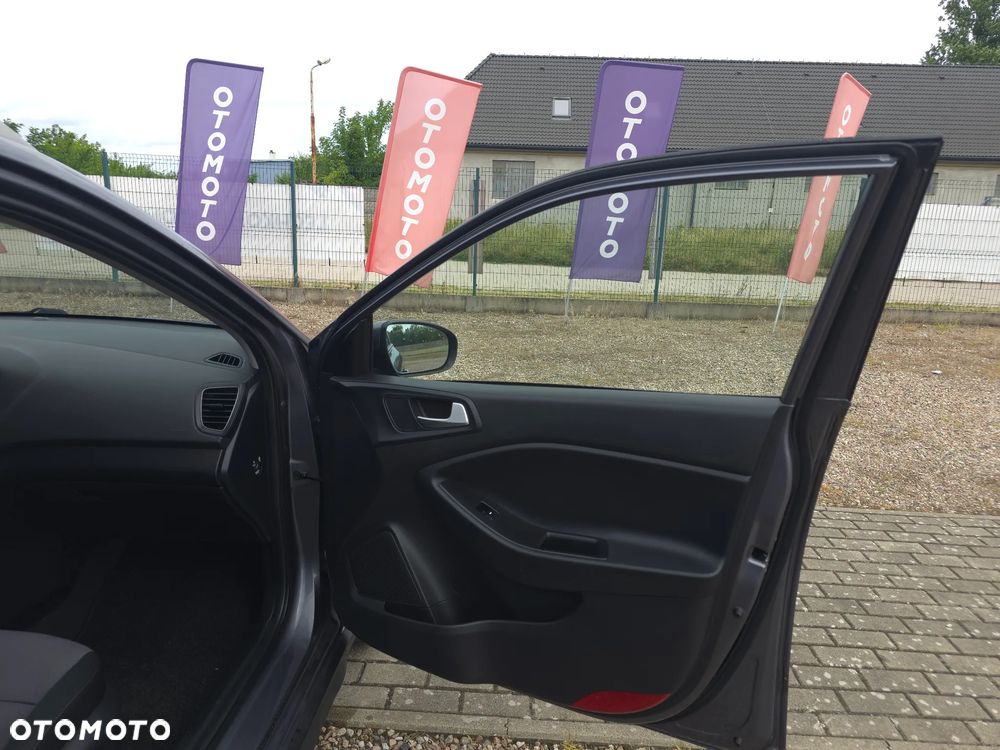 Hyundai i20 blue 1.0 T-GDI Active YES Plus - 14