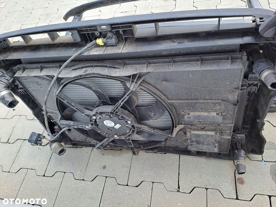 vw golf vii lift pas przedni wzmocnienie kompletny chłodnice 1.6 tdi - 2