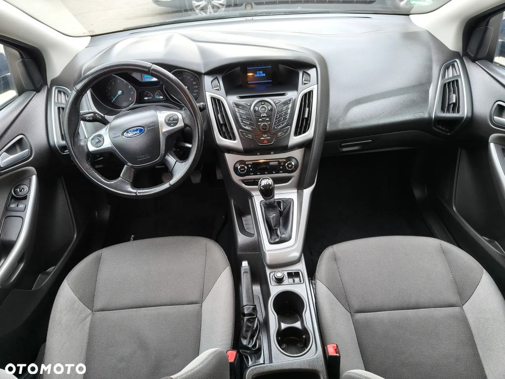 Ford Focus - 31