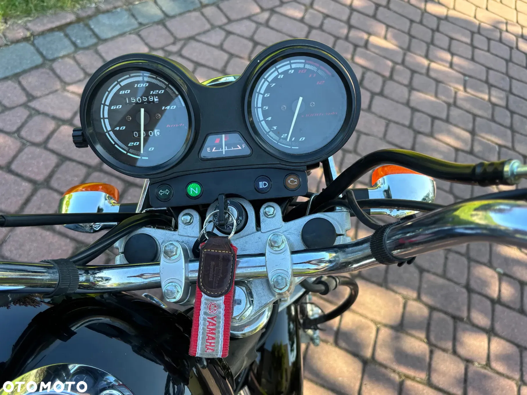 Yamaha YBR - 9