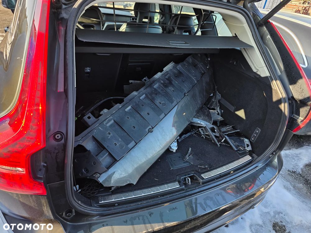 Volvo XC 60 B5 D AWD Geartronic Inscription - 22