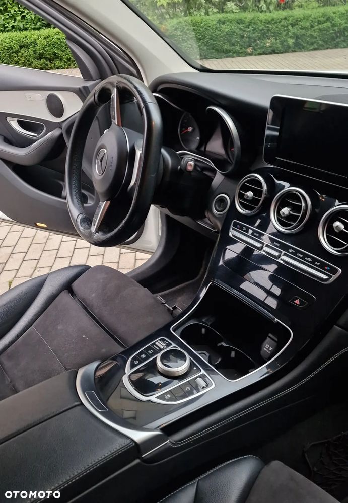 Mercedes-Benz GLC 250 4-Matic - 8