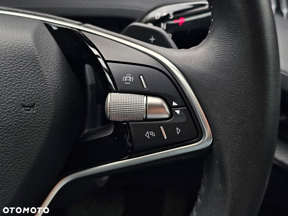 Skoda Superb 2.0 TDI SCR Essence DSG - 19