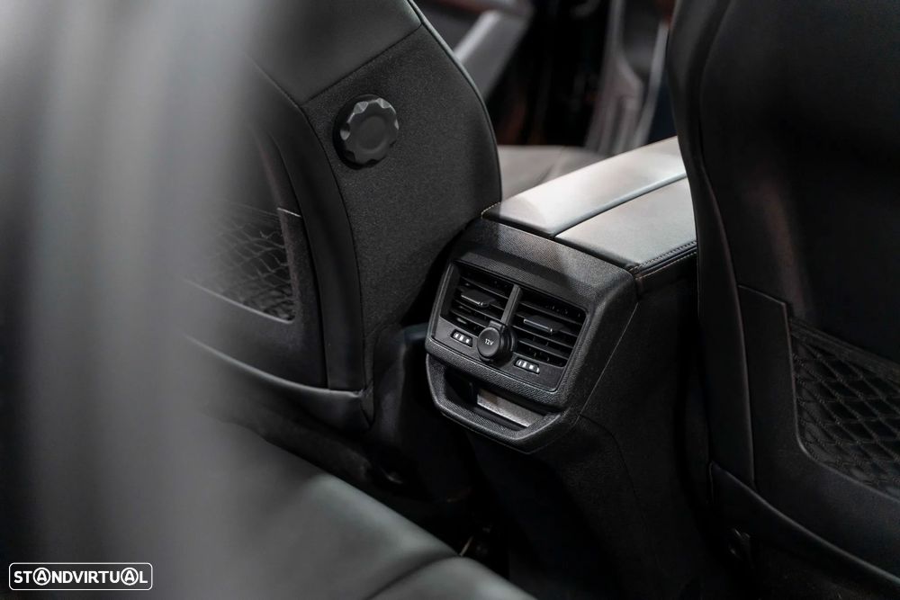 Peugeot 3008 1.5 BlueHDi GT Line EAT8 - 21