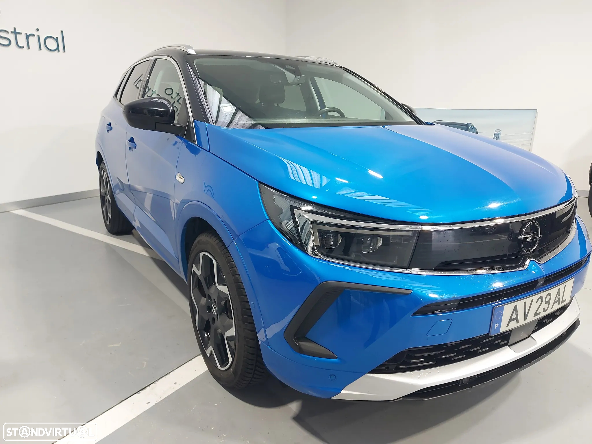 Opel Grandland 1.6 T PHEV Ultimate - 4