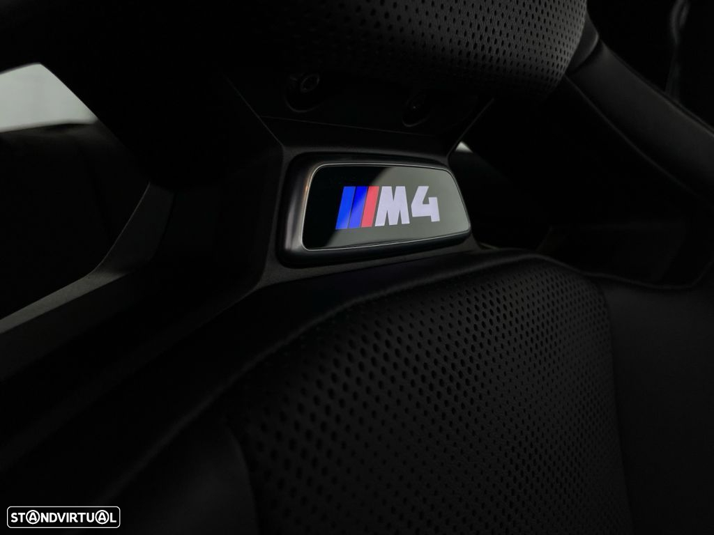 BMW M4 Competition xDrive - 29