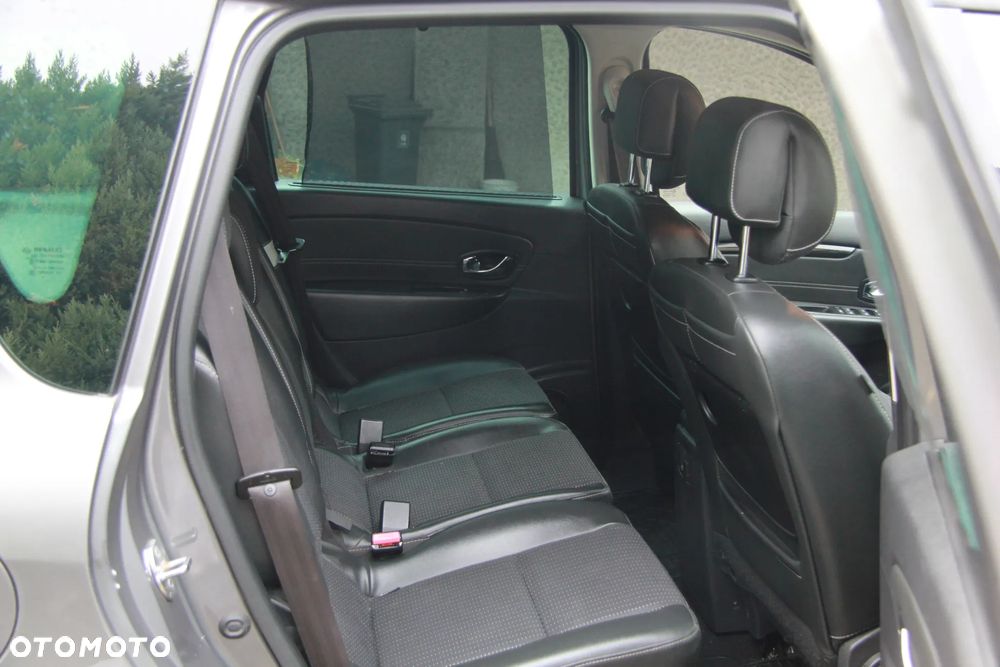 Renault Scenic 1.5 dCi Expression - 9