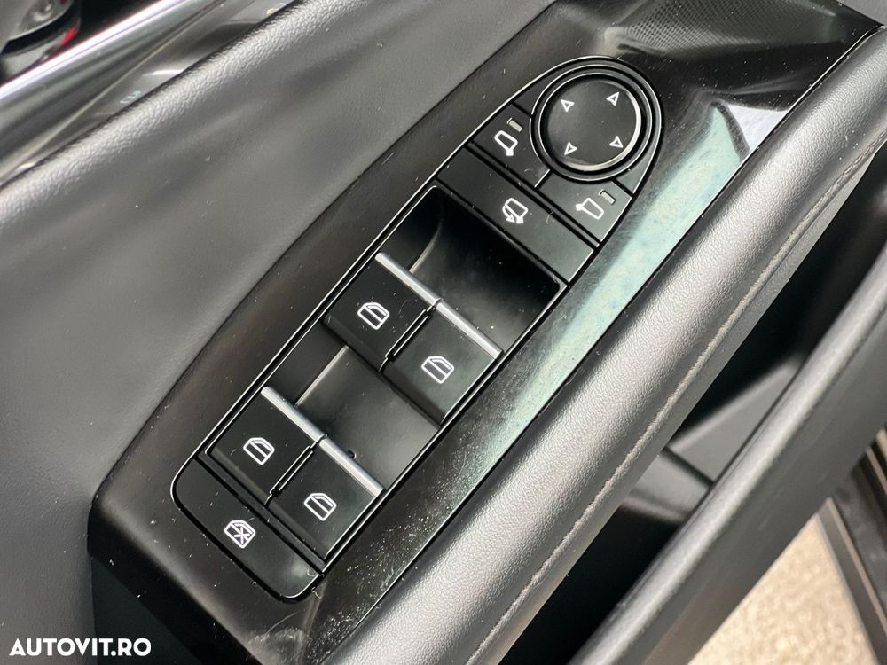 Mazda 3 e-Skyactiv X186 AT MHEV GT+ - 11