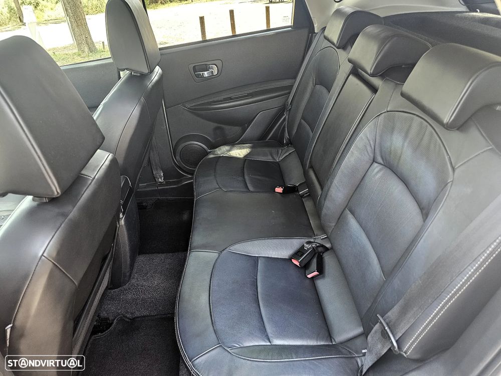Nissan Qashqai 1.6 Tekna Premium 18 - 12