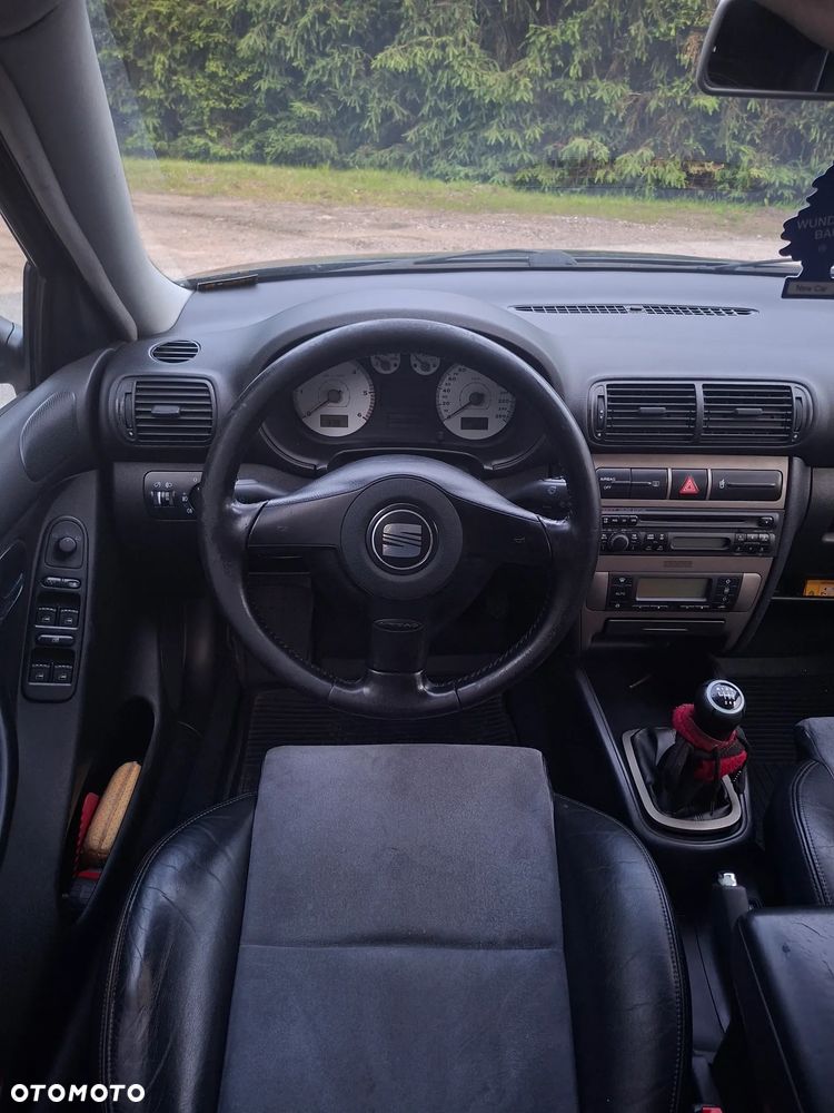 Seat Leon 1.9 TDI 150 Sport - 3