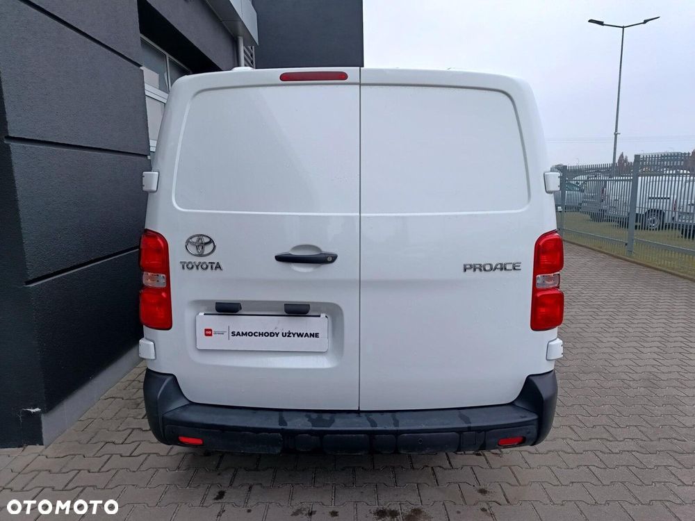 Toyota ProAce - 8