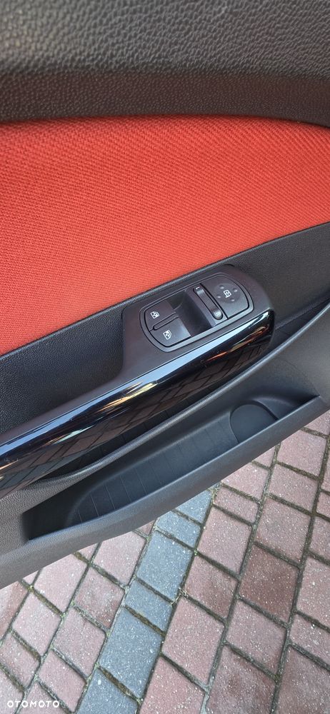 Opel Corsa 1.2 16V - 10