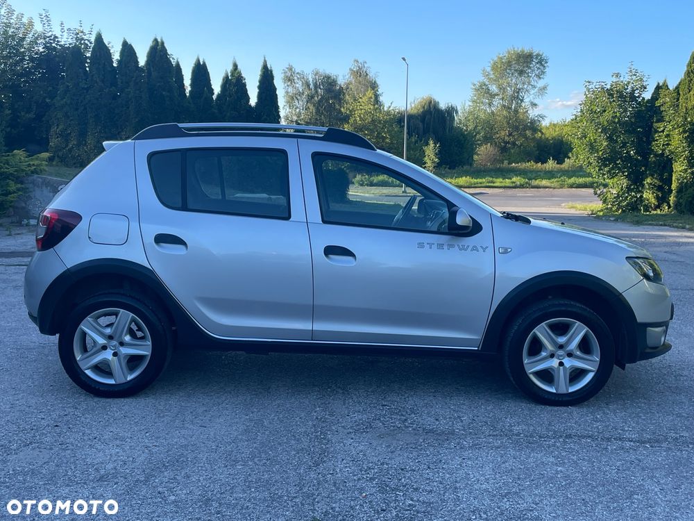 Dacia Sandero Stepway TCe 90 (S&S) Celebration - 28