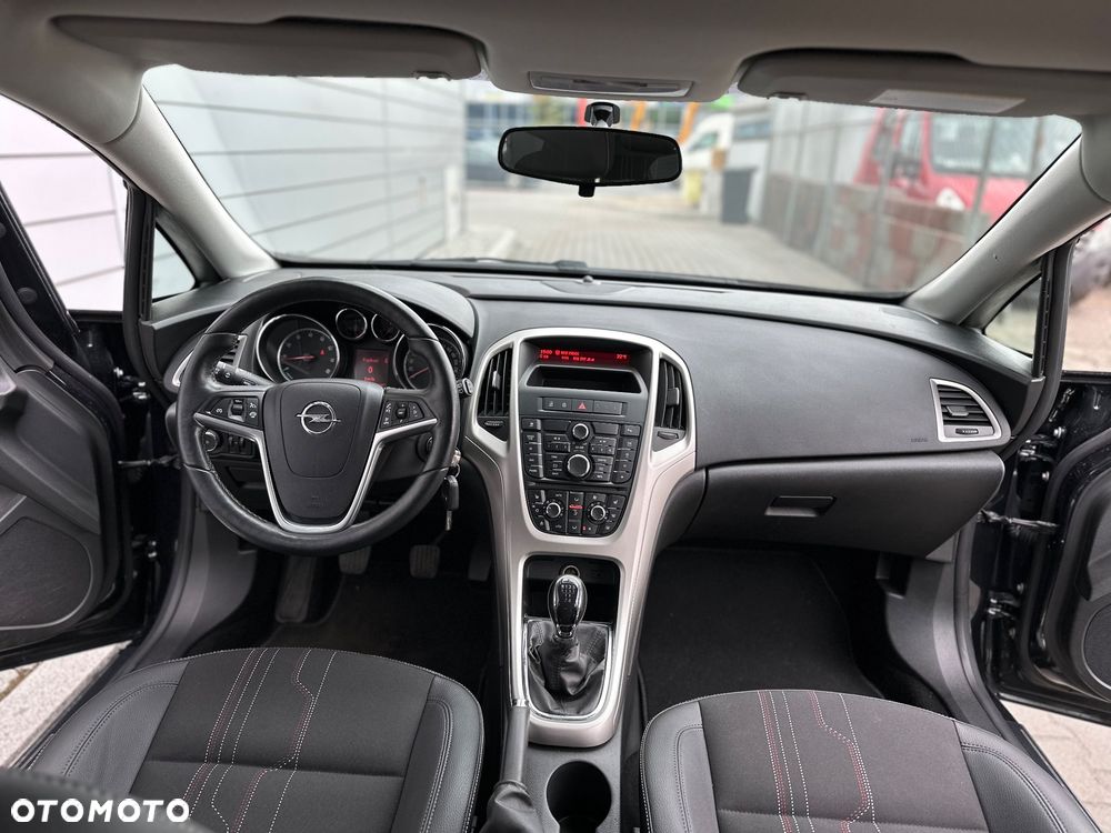 Opel Astra 1.4 ecoFLEX Start/Stop Active - 9