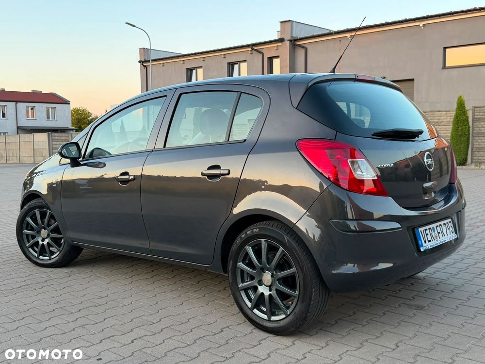 Opel Corsa 1.4 Innovation - 38
