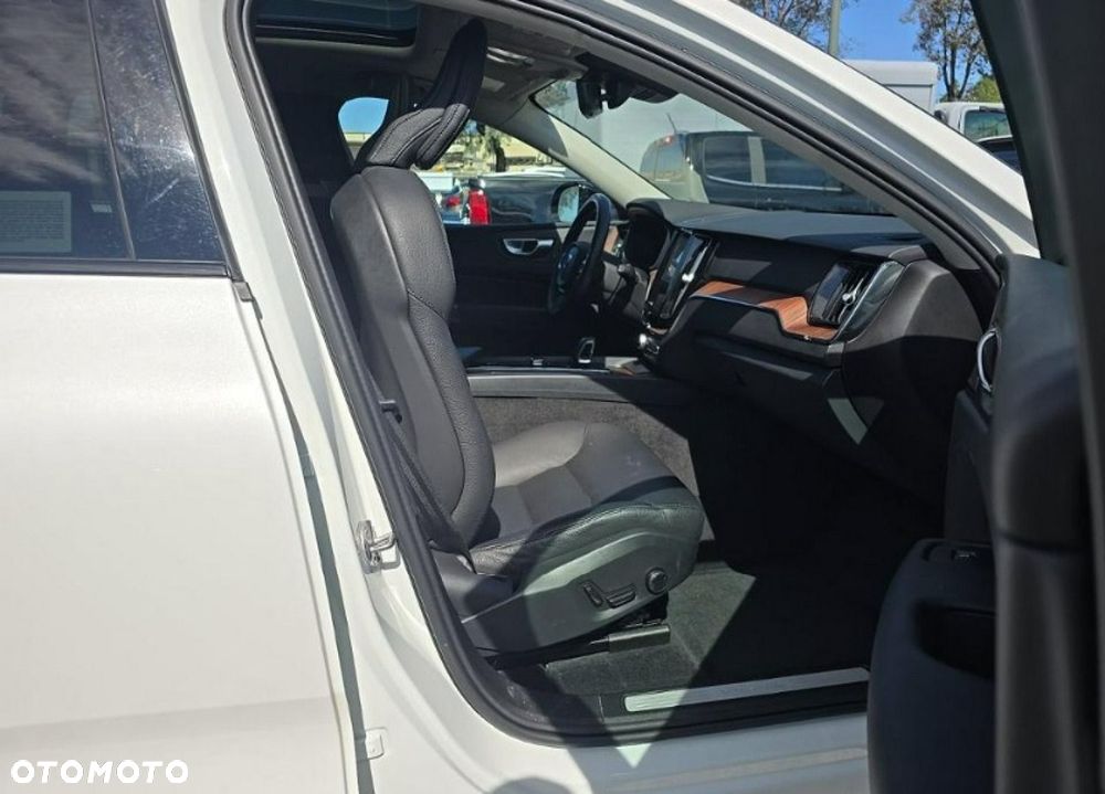 Volvo XC 60 - 9