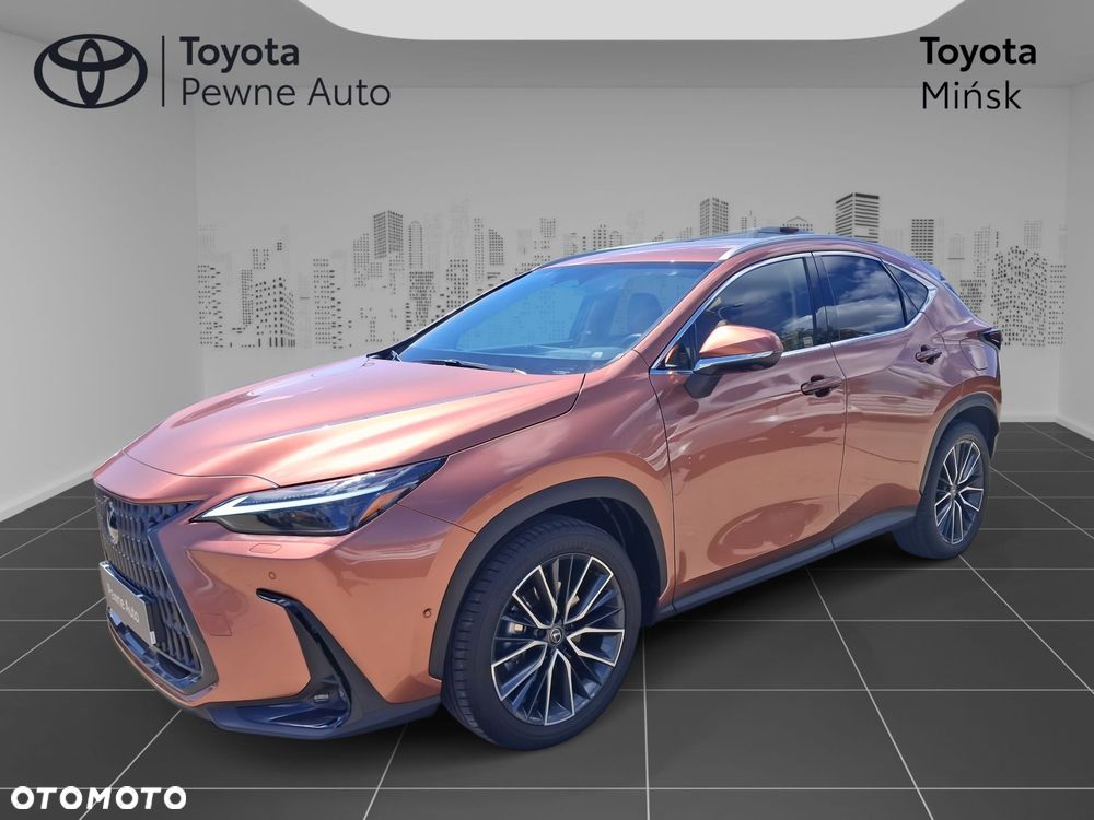 Lexus NX 350h Omotenashi AWD - 2